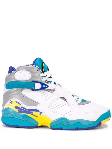 Sneakerși Jordan retro alb