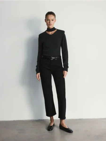 Pantaloni Reserved negru
