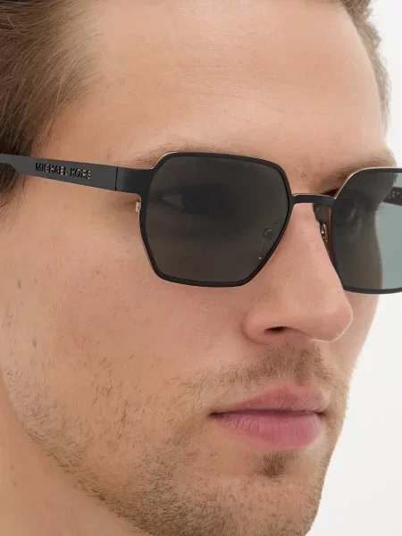 Michael Kors férfi napszemüveg fekete
