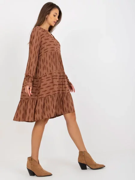 Oblekové šaty Fashionhunters hnedá
