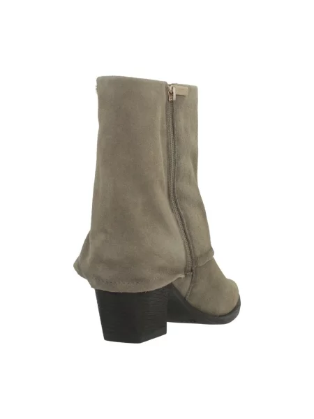 Pantofi Carmela maro