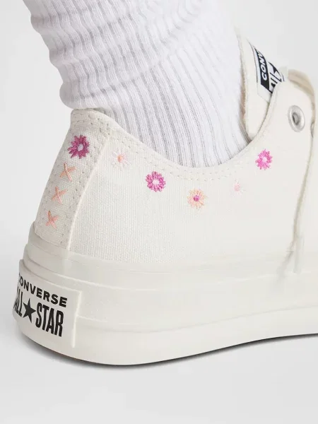 Sneakers Converse Chuck Taylor All Star Lift Floral Embroidery Low Top Egret/ Sugar Berry/ Cactus Bud EUR 37 białe