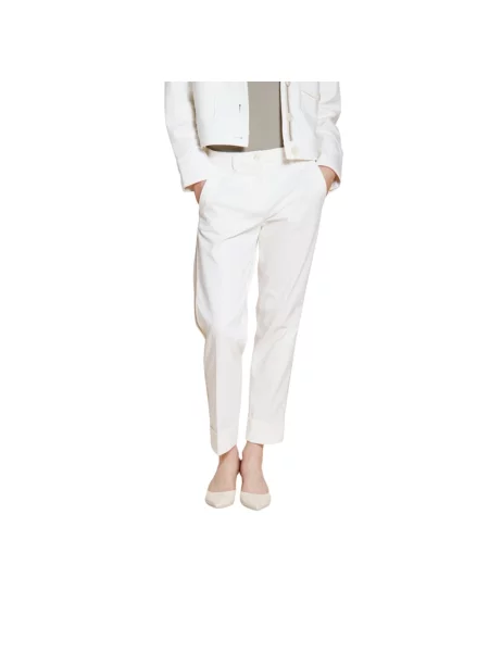 Сhinosy Mason's białe