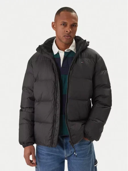 Tommy Jeans Pūkinė striukė Essential juoda