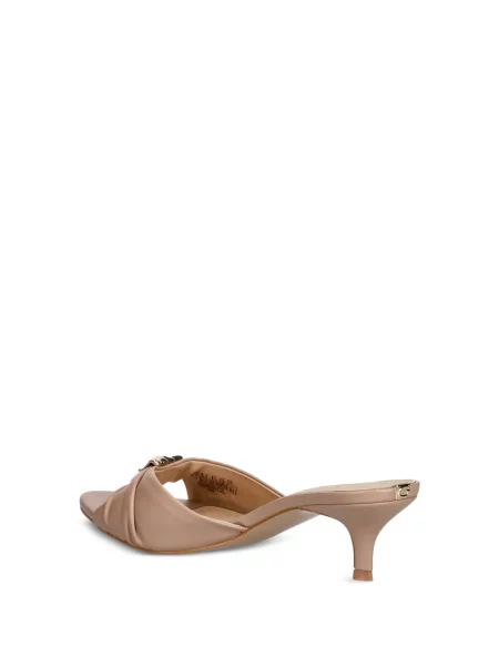 Sandale Guess cu autograf