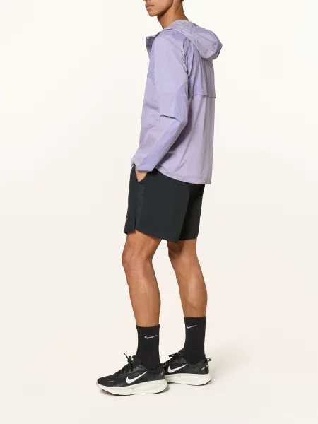 Nike Běžecká Bunda Stride Plus černošedá / světle fialová