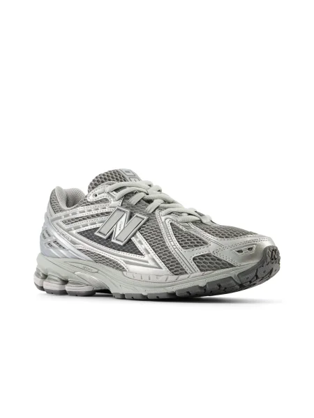 Sneakerși New Balance gri