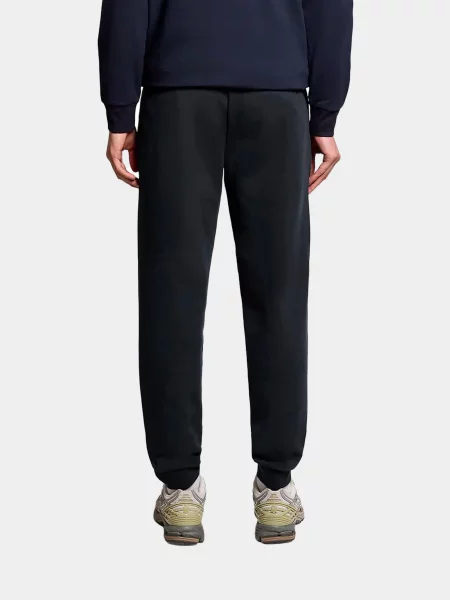 Спортивные штаны Lyle & Scott черные