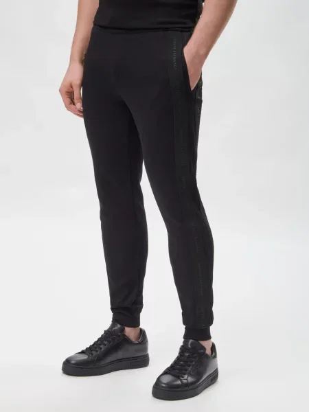 Спортивные штаны Armani Exchange черные