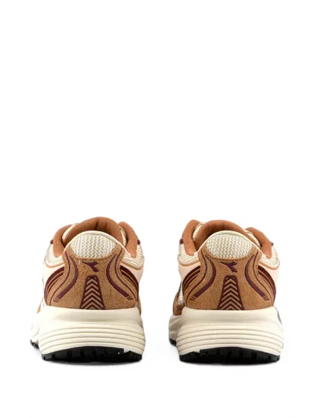 Sneakerși Diadora