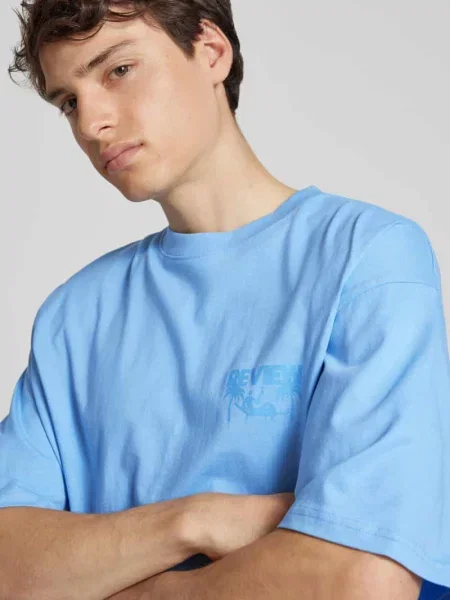 T-shirt o kroju oversized z nadrukiem z logo Review