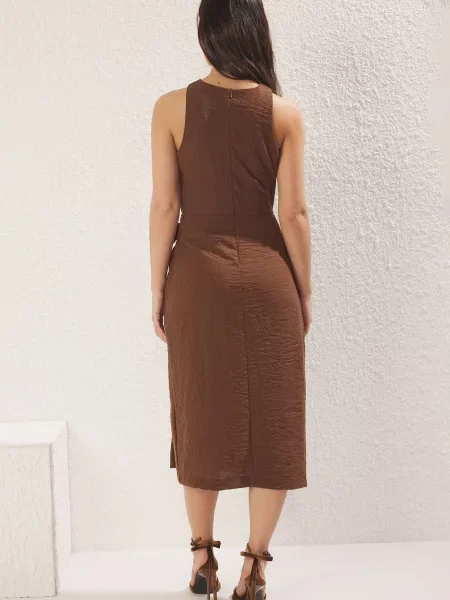 Trendyol Rochie maro
