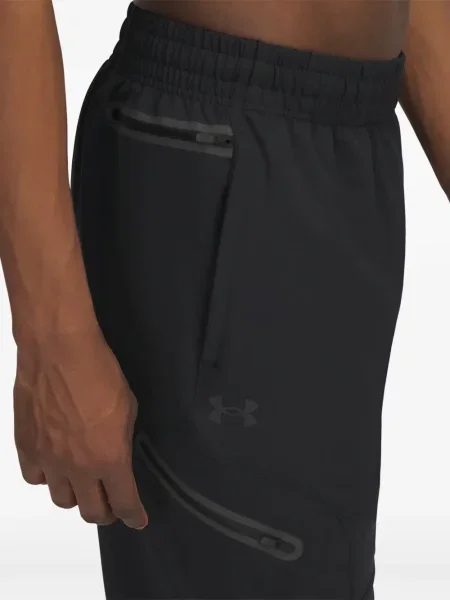 Pantaloni cargo Under Armour negru