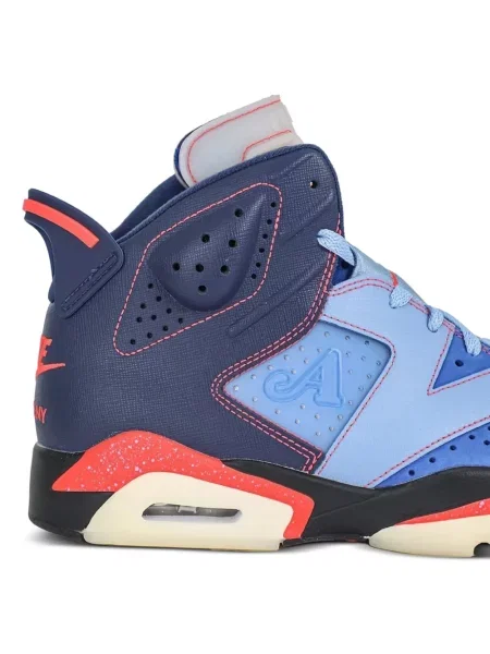 Sneakerși Jordan retro albastru