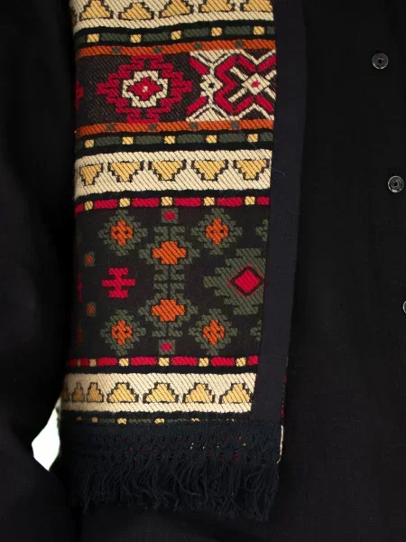 Классический жилет Edelvika черный