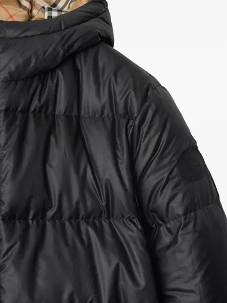 Карирано яке Burberry черно