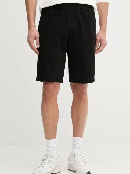 Armani Exchange Pantaloni scurți bărbați din negru