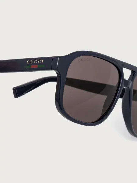 Солнцезащитные очки Gucci