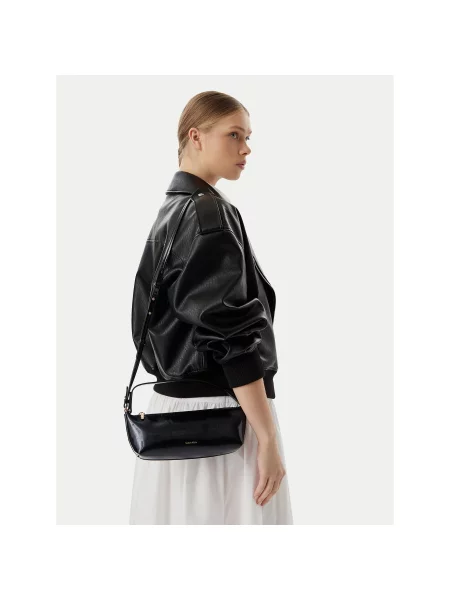 Calvin Klein Táska Foil Logo Glossy fekete