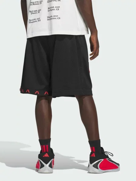Спортивные шорты Adidas черные