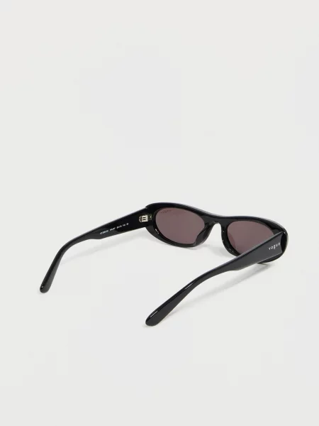 VOGUE Eyewear Slnečné okuliare čierna