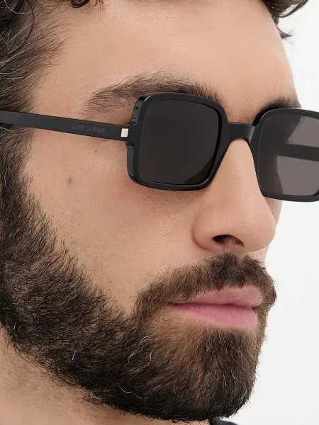 Saint Laurent Napszemüveg fekete