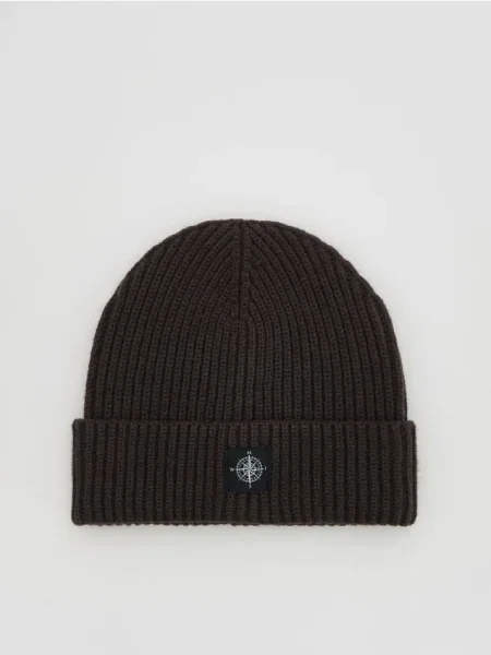 Шапка Reserved серая