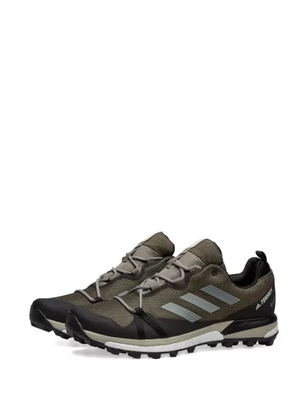 Sneakerși Adidas UltraBoost cu dungi de drumeție gri