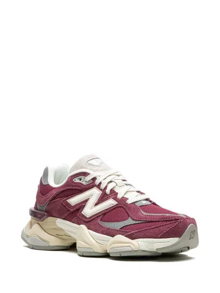 Zomšinės sportbačiai New Balance raudona