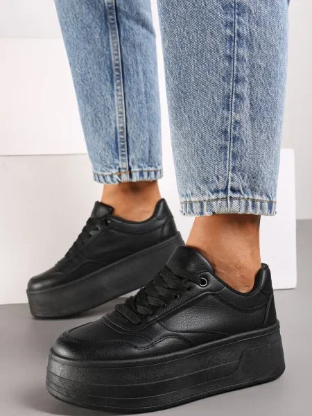 Sneakersy na Platformie Ozdobionej Tłoczeniem Vaiviera czarne