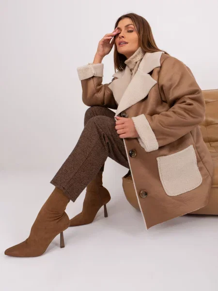 Geacă Fashionhunters bej