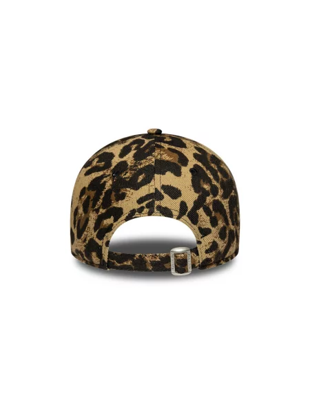 Șapcă New Era cu model leopard din piele de căprioară maro