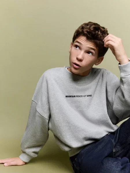 Bluza z nadrukiem boxy fit średni Dzieci lata MANGO KIDS szary