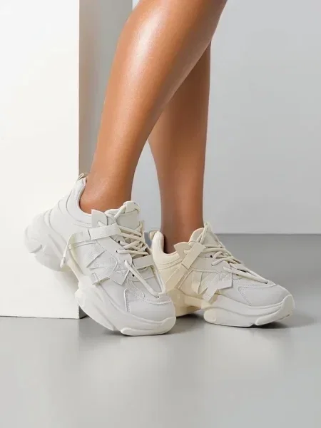Sneakerși Resti cu platformă