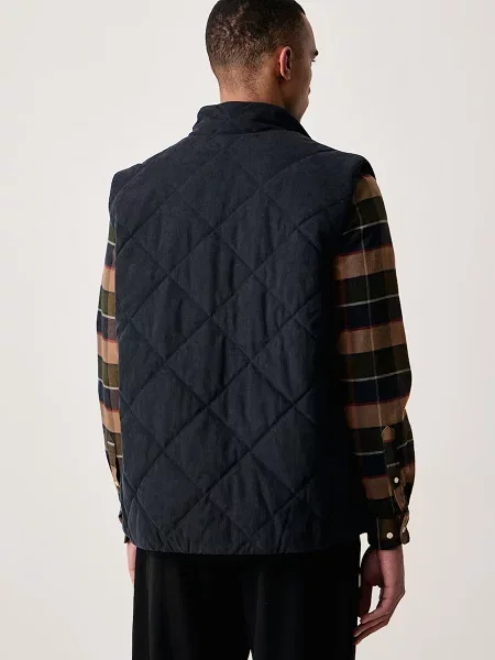 Вельветовый жилет Barbour