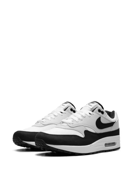 Sportbačiai Nike Air Max 1 balta