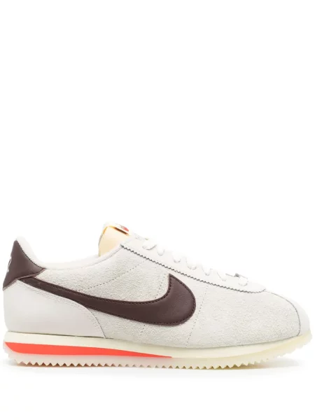 Sneakerși Nike Cortez din piele de căprioară