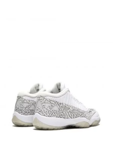 Retro tenisky Jordan 11 Retro bílé