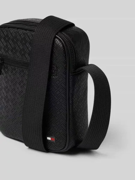 Saszetka Tommy Hilfiger czarna