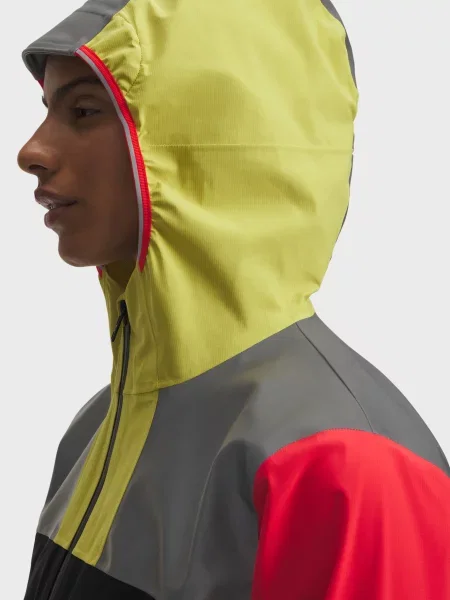 Вітровка Under Armour для бігу
