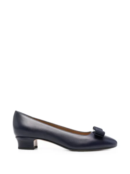 Pantofi cu toc Ferragamo cu funde albastru