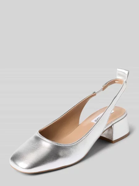 Czółenka z obszyciem kamieniami stras na całej powierzchni model ‘SMITTEN’ Steve Madden srebrna