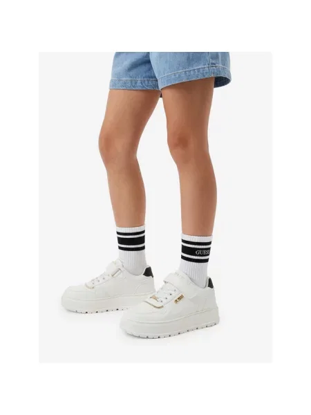Sneakersy Guess białe