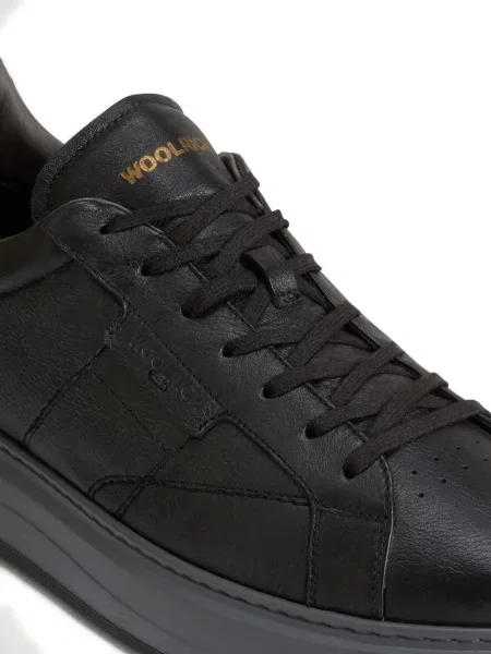 Sneakerși Woolrich din piele negru
