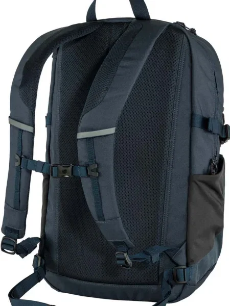Batoh Fjallraven Skule 28 tmavomodrá velký hladký