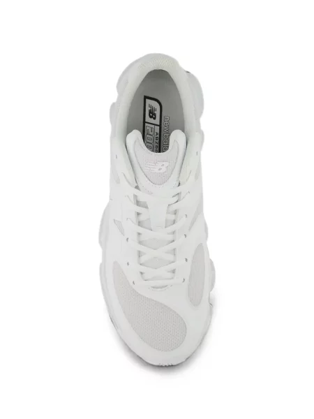 Sneakersy New Balance z siateczką białe