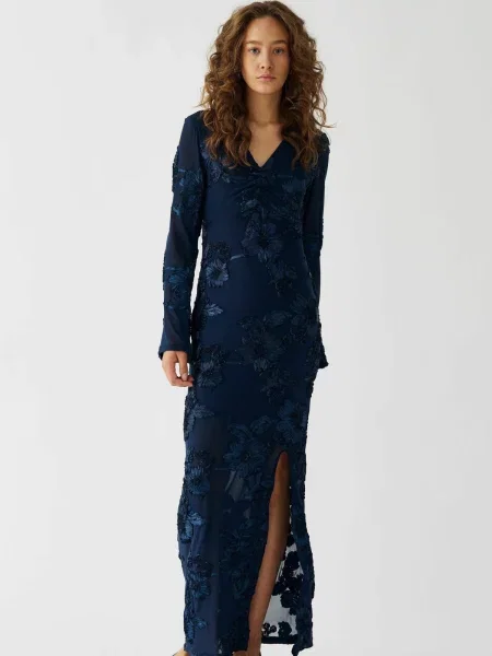 Noella Ruha Kameyella tengerészkék