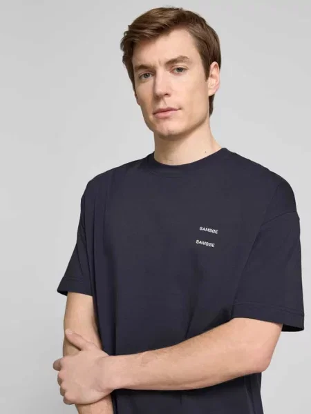 T-shirt o kroju oversized z prążkowanym okrągłym dekoltem model ‘JOEL’ Samsoe Samsoe granatowa