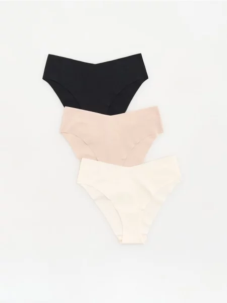 Reserved Chiloți tip bikini 3 bucăți crem