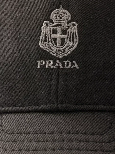 Șapcă Prada gri